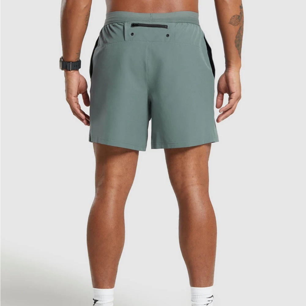 GYMSHARK MEN LAND TO WATER SWIM SHORTS